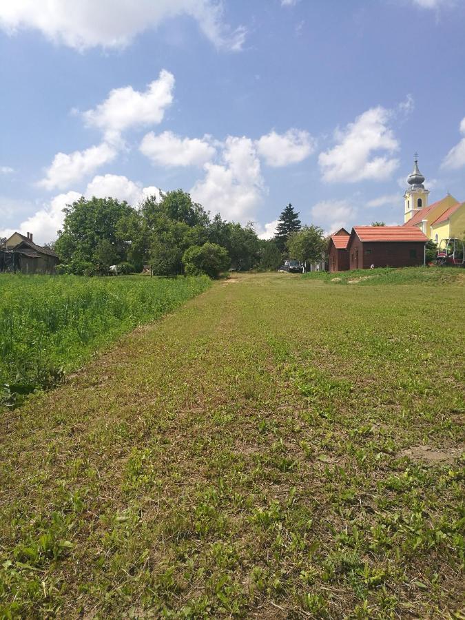 Novák porta vendégház-Tab, Zala Apartamento Exterior foto